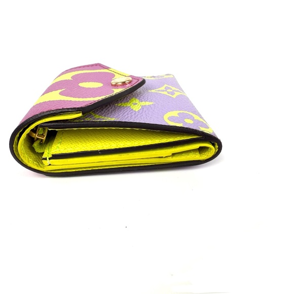 Louis Vuitton Zoe Giant Monogram Lilac Multicolor Flap Compact Wallet - Picture 6 of 16